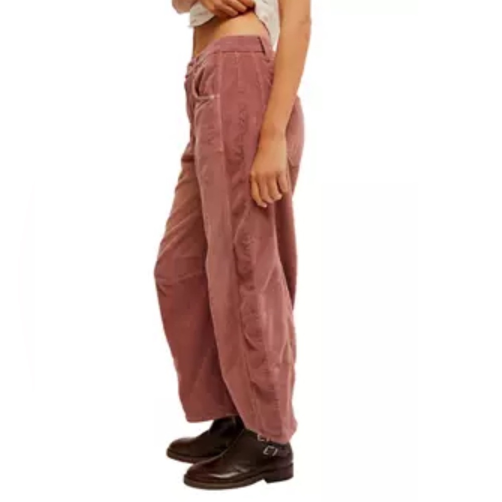 #241 NWT Free People Good Luck Cord Barrel Pant - Withered Rose - Picture 3 of 7